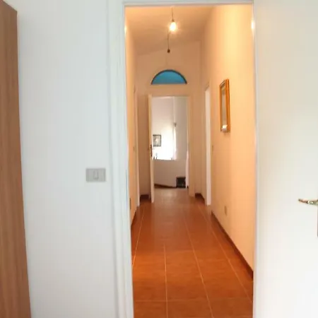 La Casa Del Mirto