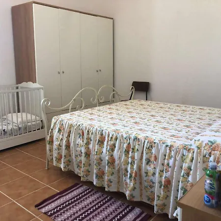 La Casa Del Mirto Homestay *